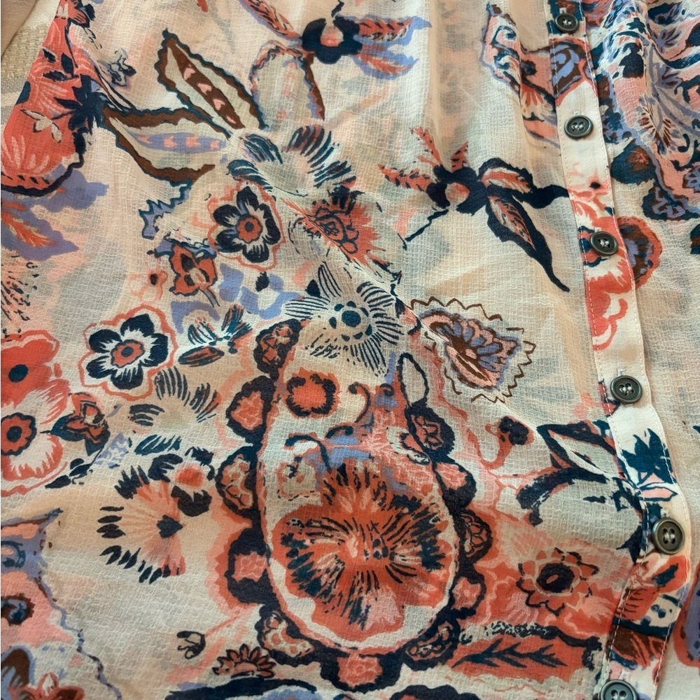 FREE PEOPLE dress, oversized sz XS, full sleeves, buttons. Hi low ruffle hem - Picture 7 of 9